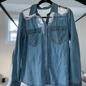 Guess denim and lace top with Bloomingdale’s tag. Never worn with tags